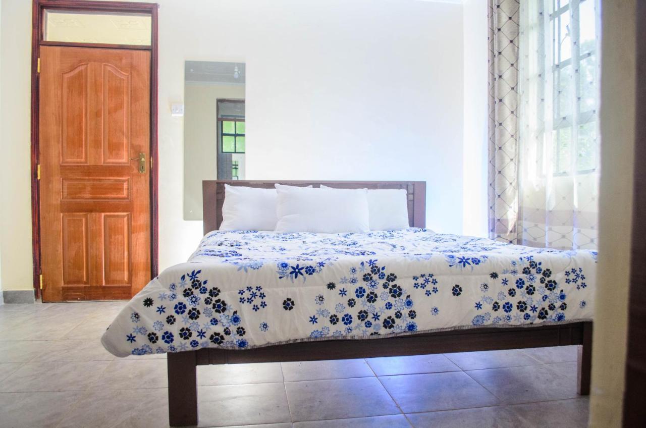 Everlasting Gardens Bed & Breakfast Kitui Екстериор снимка